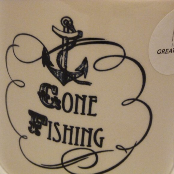 Royal Stafford Burslem UK "Gone Fishing" Mug Never Used Coffee Tea - Picture 2 of 6